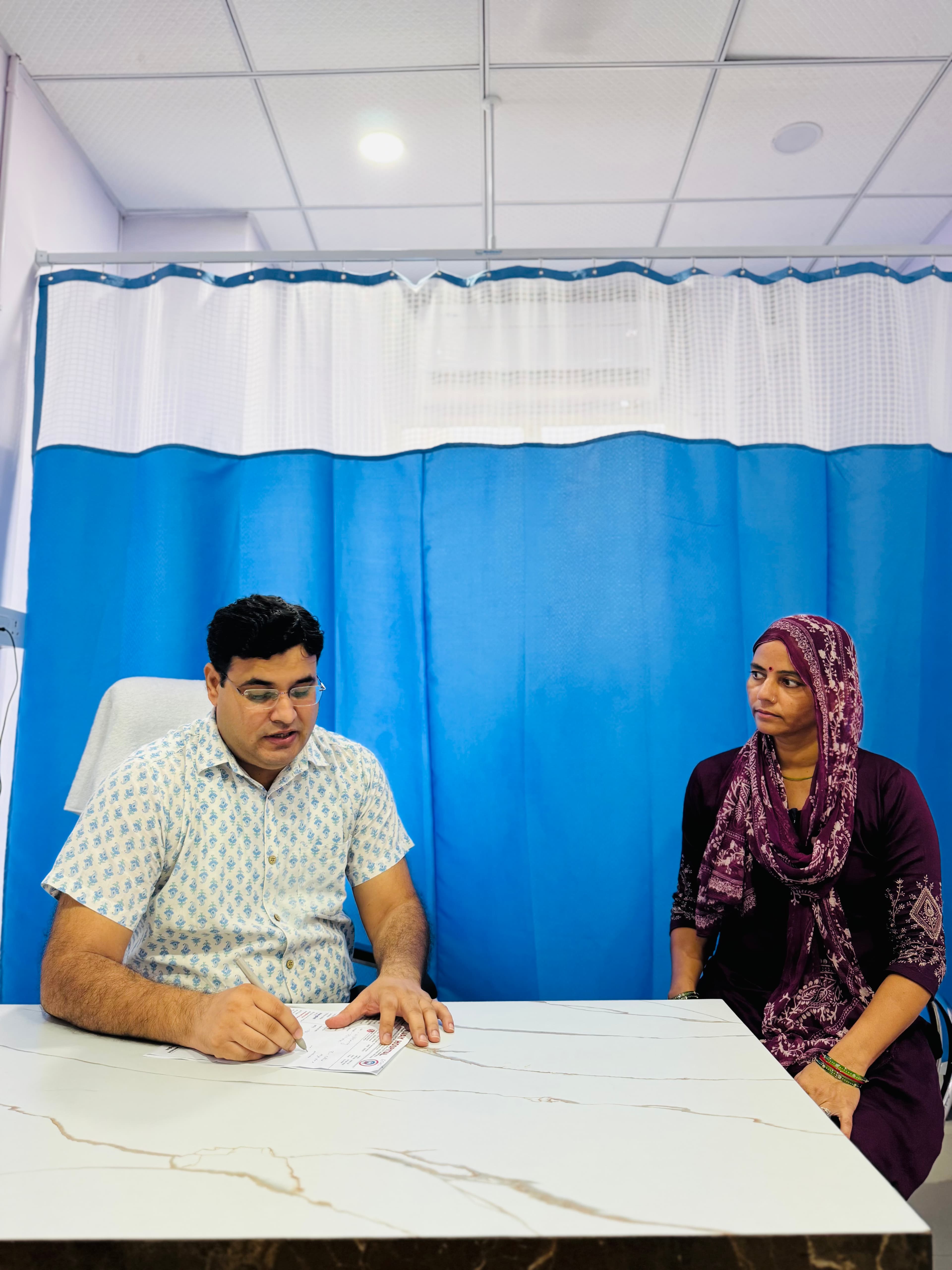 Doctors and nursing staff providing compassionate patient care at Vijay Hospital Narnaul with modern medical facilities.